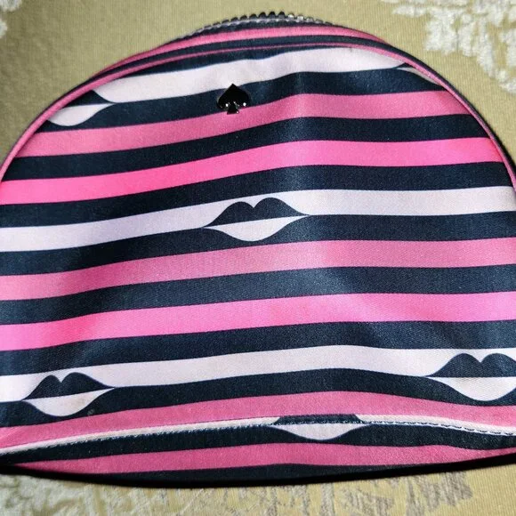 Kate Spade Striped Lip Print Nylon Dome Cosmetic Case. Like New - Picture 1 of 6